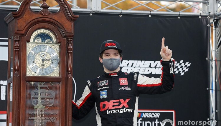 Harrison Burton holds off Allgaier for Martinsville Xfinity win