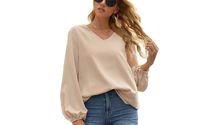 This Balloon-Sleeve Blouse Is Your Favorite Pair of Jeans’ Soulmate