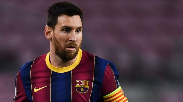 Lionel Messi: Manchester City distance themselves from move for Barcelona forward