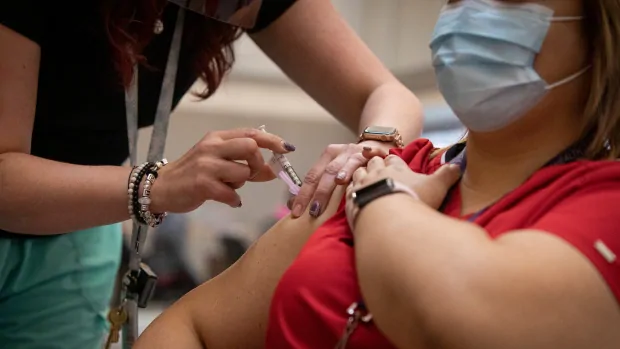 Reopening plans ‘shortsighted,’ doctor says as Ontario reports 1,087 new COVID-19 cases