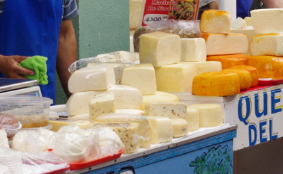 FDA warns against specific brand of cheese in Listeria outbreak investigation