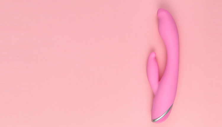 33 Vibrators That Sex Experts Love and Recommend