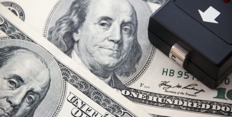 Gaming sites are still letting streamers profit from hate