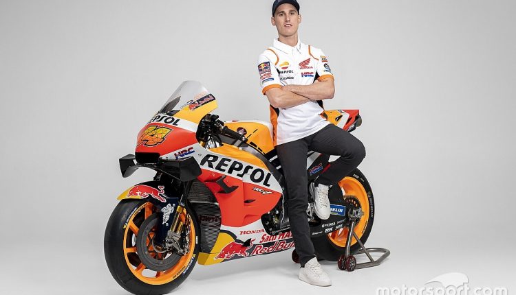 Espargaro: Pressure “high” to learn Honda without Marquez