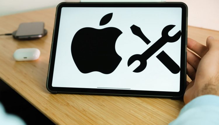Apple quietly added iPhone and MacBook repairability rankings to its French website