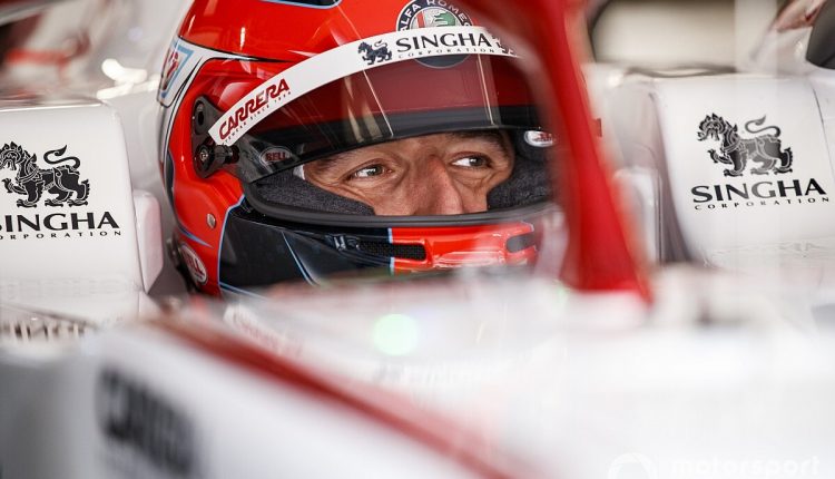 Kubica gets Barcelona FP1 outing with Alfa Romeo