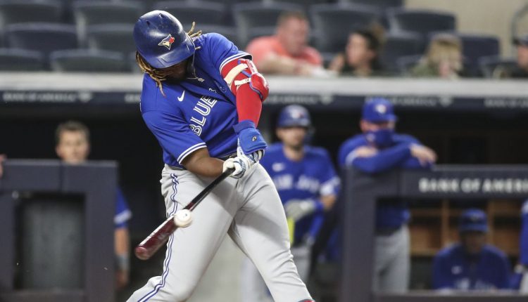 MLB roundup: Jays beat Yanks to end skid; Corey Kluber injured