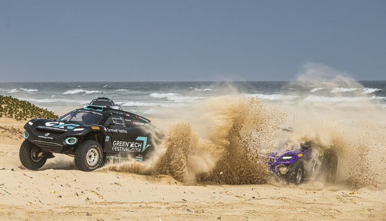 Rosberg’s team wins Senegal Extreme E despite X44 clash