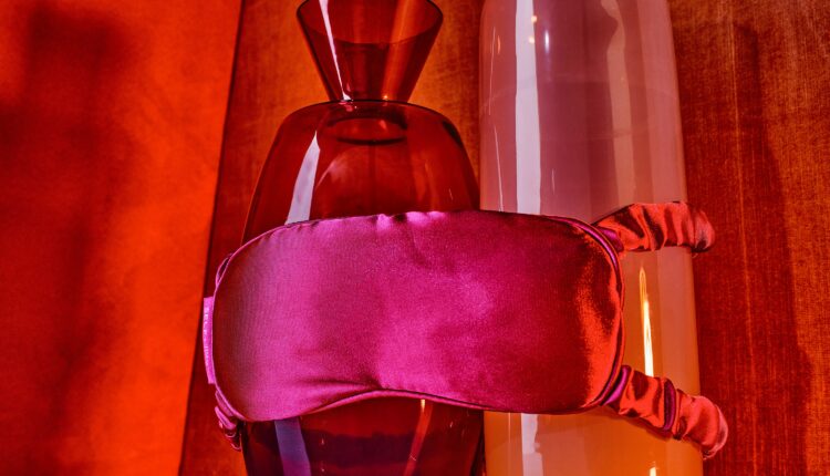 10 Creative Ways to Use a Blindfold During Sex