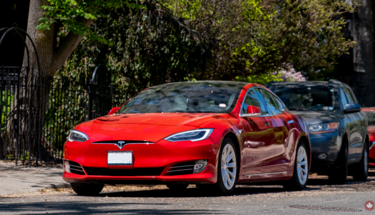 Tesla adds Full Self-Driving subscription option for $200 per month