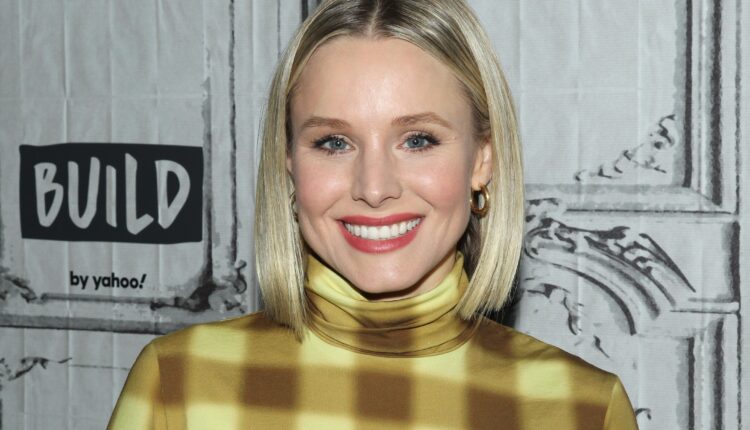 How Kristen Bell Uses This Clever Mental Health Trick With Her Daughters