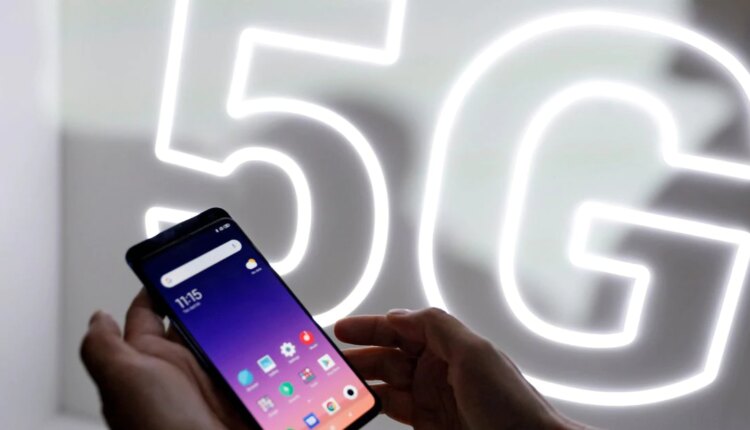 Lithuania says throw away Chinese phones due to censorship concerns