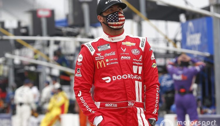 Bubba Wallace leads opening Daytona 500 practice