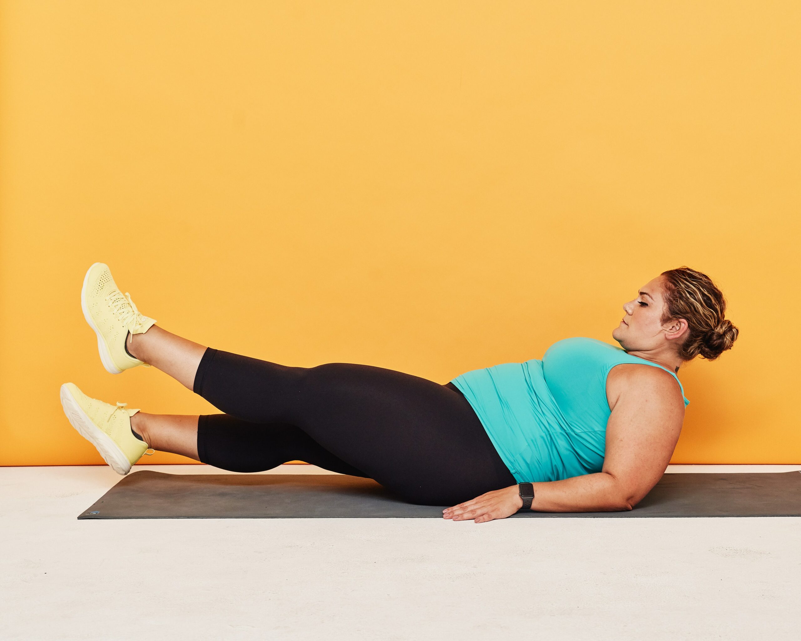 This Quick Core Workout Might Be Your New Favorite Finisher AVA360