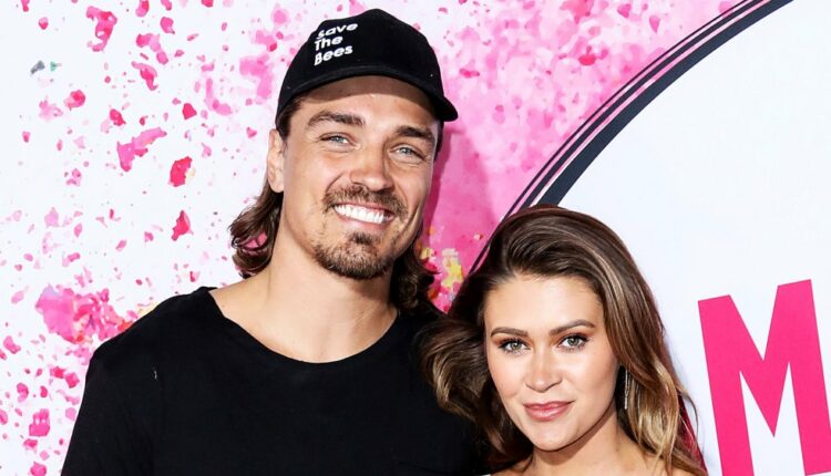 Bachelor Nation’s Dean Unglert, Caelynn Miller-Keyes’ Relationship Timeline