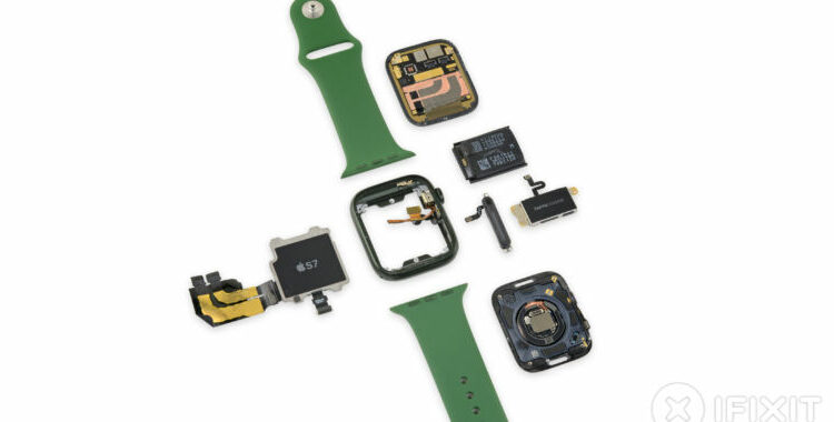 iFixit’s Apple Watch teardown includes a theory about device’s delayed launch