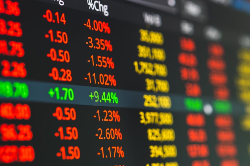 What Impact Does Bitcoin Have On Stock Market Prices E1645395410245